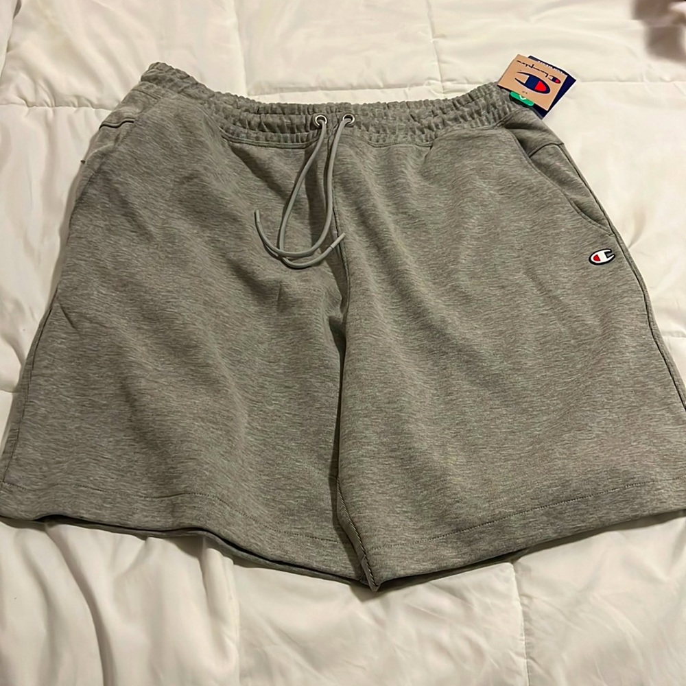 BNWT mens athletic drawstring shorts